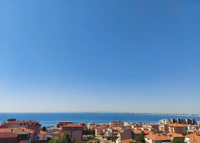 Rona - Free Parking And Sea View 招待所 3*